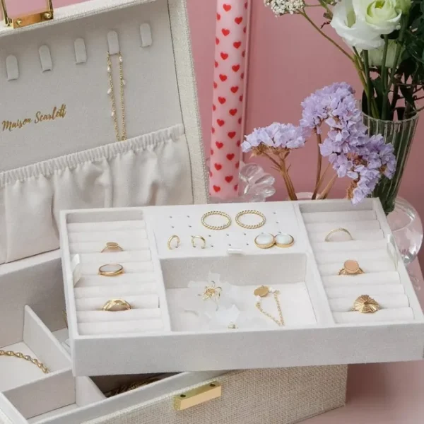 Boîte à Bijoux Louise Lin Beige, Maison Scarlett