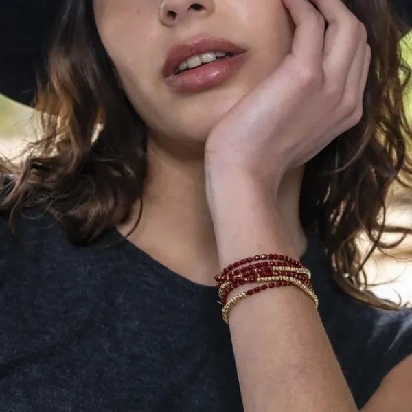 Collier et Bracelet 6 tours Caroline Rouge Cerise, Têtes Blondes