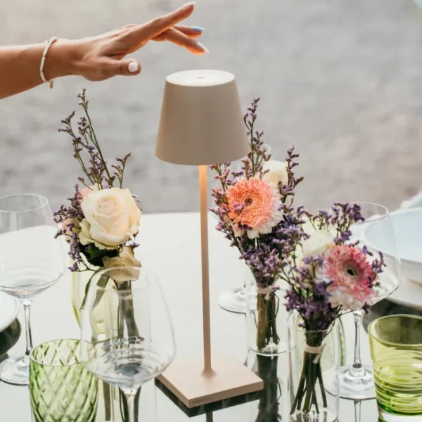 Lampe de table Poldina Sand, Zafferano