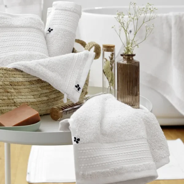 Linge de toilette Garance Chantilly, L'effet papillon