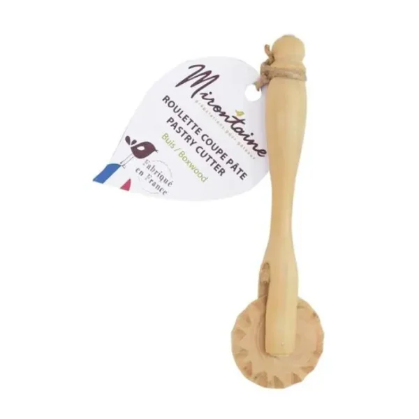 Roulette coupe-pâte en buis, Mirontaine