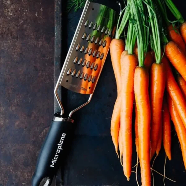 Râpe Gourmet spéciale carottes râpées, Microplane