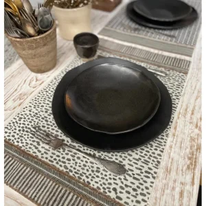 Set de table en vinyle Tribal Tiger, Beija Flor