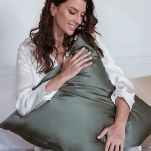 Taie d'Oreiller en Soie 65 x 65 cm Vert Sauge, Emily's Pillow