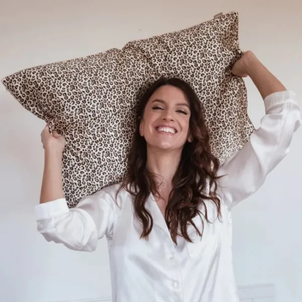 Taie d'Oreiller en Soie 51 x 76 cm Léopard, Emily's Pillow