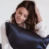 Taie d'Oreiller en Soie 51 x 76 cm Bleu Nuit, Emily's Pillow
