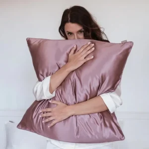 Taie d'Oreiller en Soie 65 x 65 cm Bois de Rose, Emily's Pillow