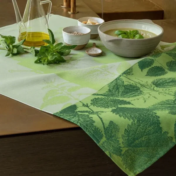 Torchon Velouté d'Orties, Le Jacquard Français