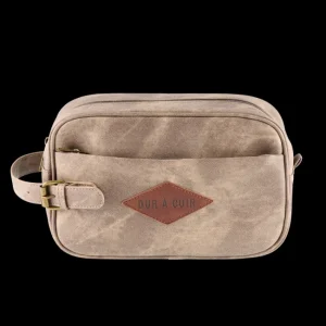 Trousse de toilette Dur à cuire, Derrière la porte